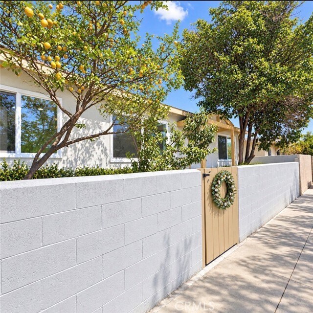Building Photo - 7031 Hood Ave