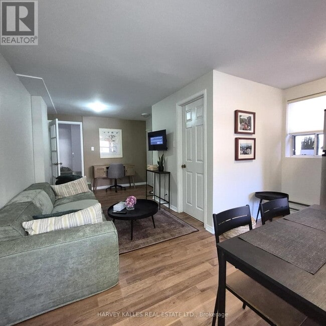 Building Photo - 127 Summerhill Ave