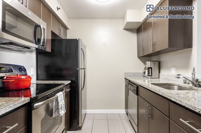 Foto del edificio - 20350 Stevens Creek Blvd