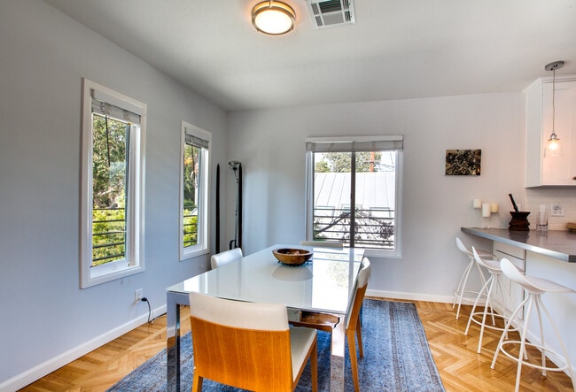 Dining area - 8574 Rugby Dr