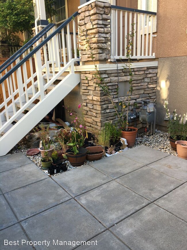 Building Photo - 3 br, 2 bath House - 37429 Glenbrook Terrace