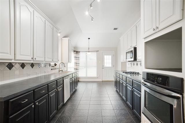 Foto del edificio - 1828 Lacey Oak Ln
