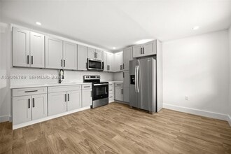 Building Photo - 10990 NW 18th Ave