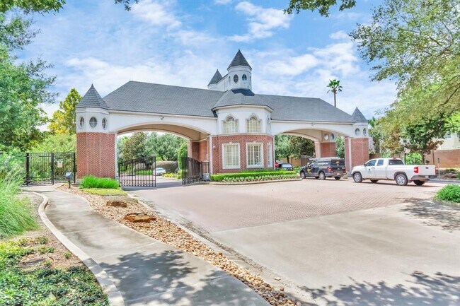 Building Photo - 14203 Jade Cove Dr