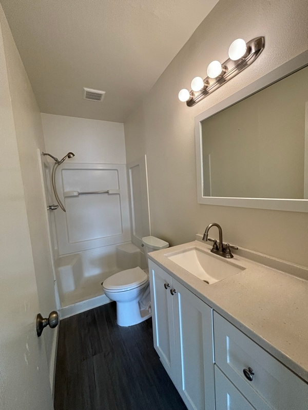 Foto del edificio - 14250 Telegraph Rd