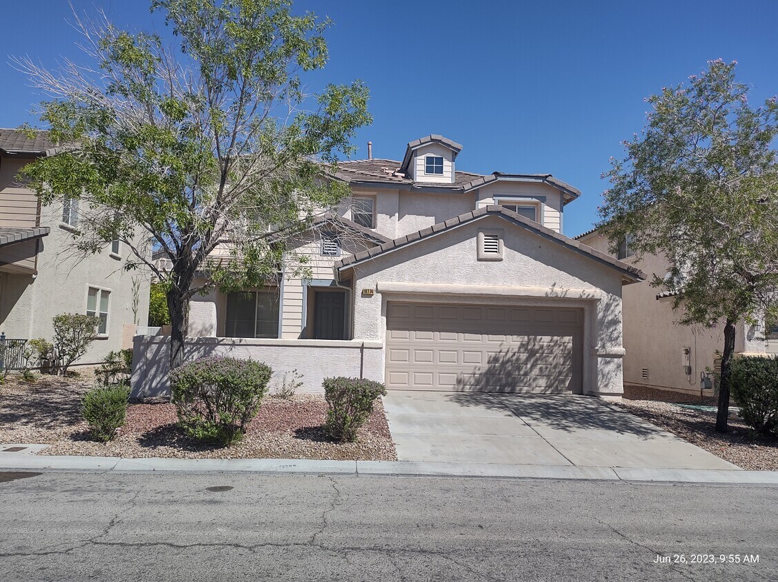 Foto principal - 10774 Passion Vine Ct