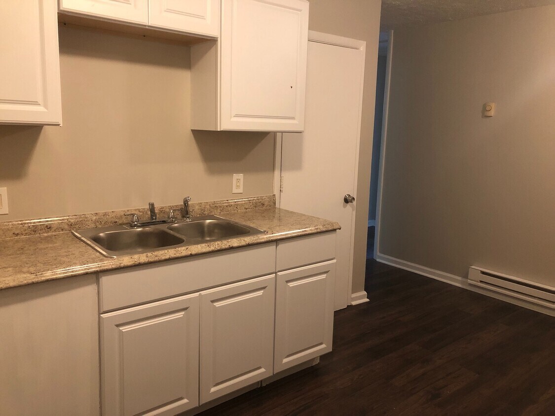 Foto principal - 1526 12th Ave N