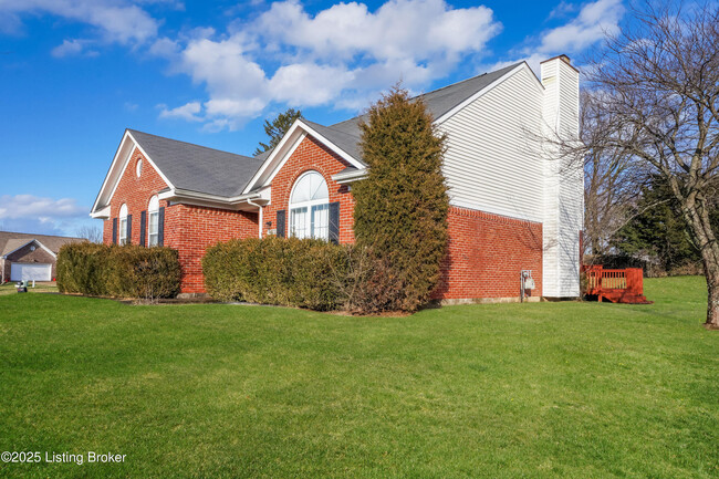 Foto del edificio - 4623 Wooded Oak Cir