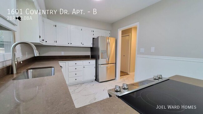 Building Photo - Beatifully Remodeled Condo in Southwest Ch...