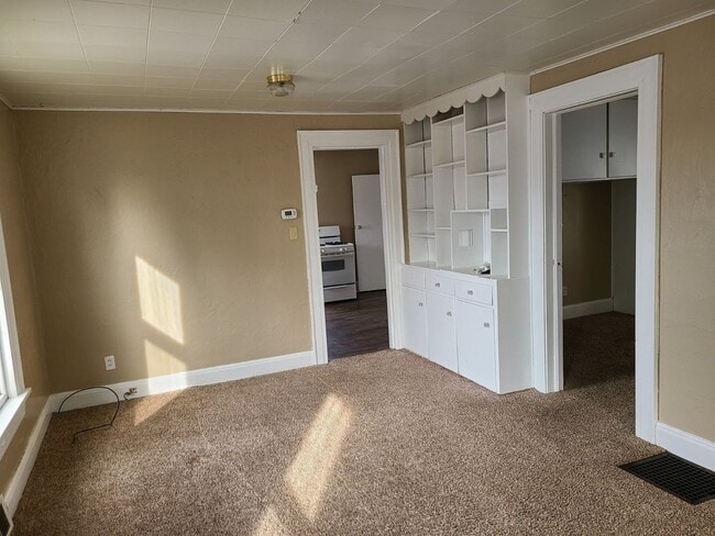 Foto del edificio - COMING SOON!