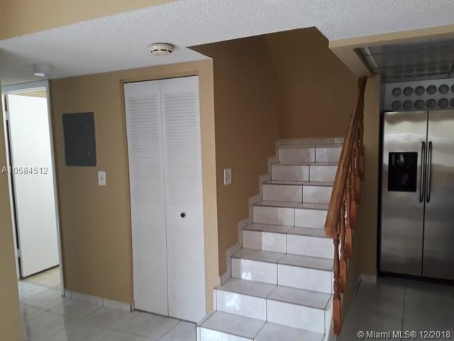 Foto del edificio - 11890 SW 18th Terrace