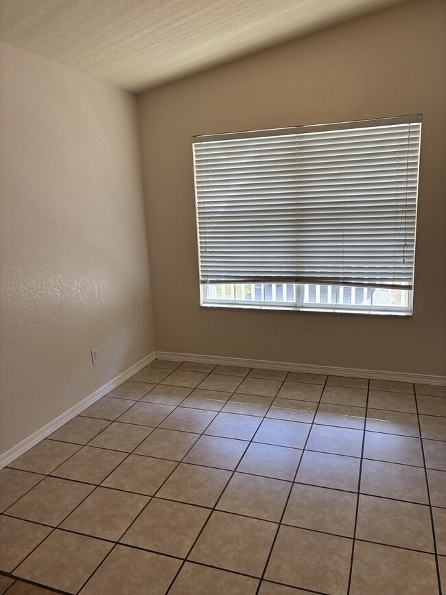 Foto del edificio - 6132 E Quitman St