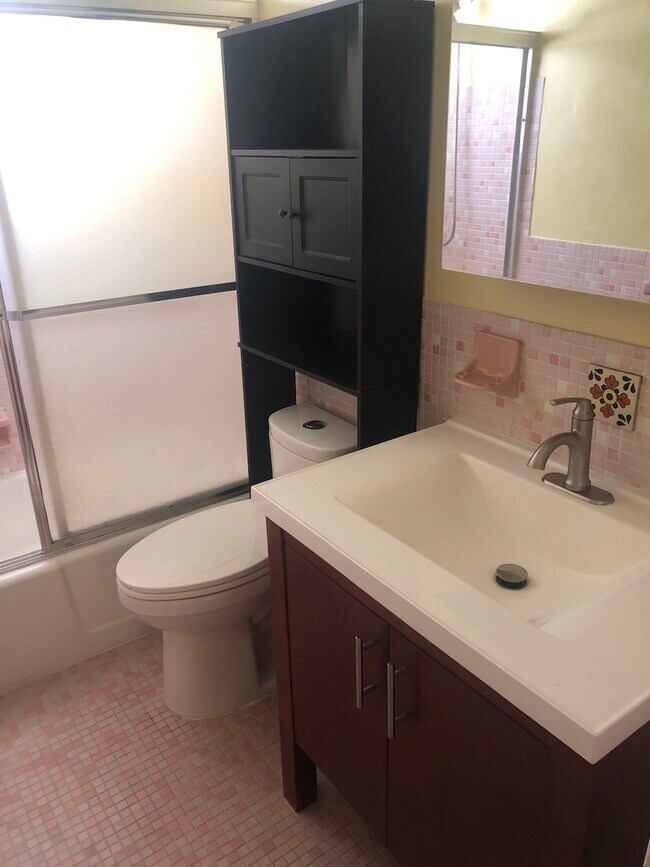 Foto del edificio - 1958 Monroe St