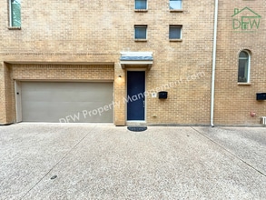 Building Photo - 4317 Cedar Springs Rd