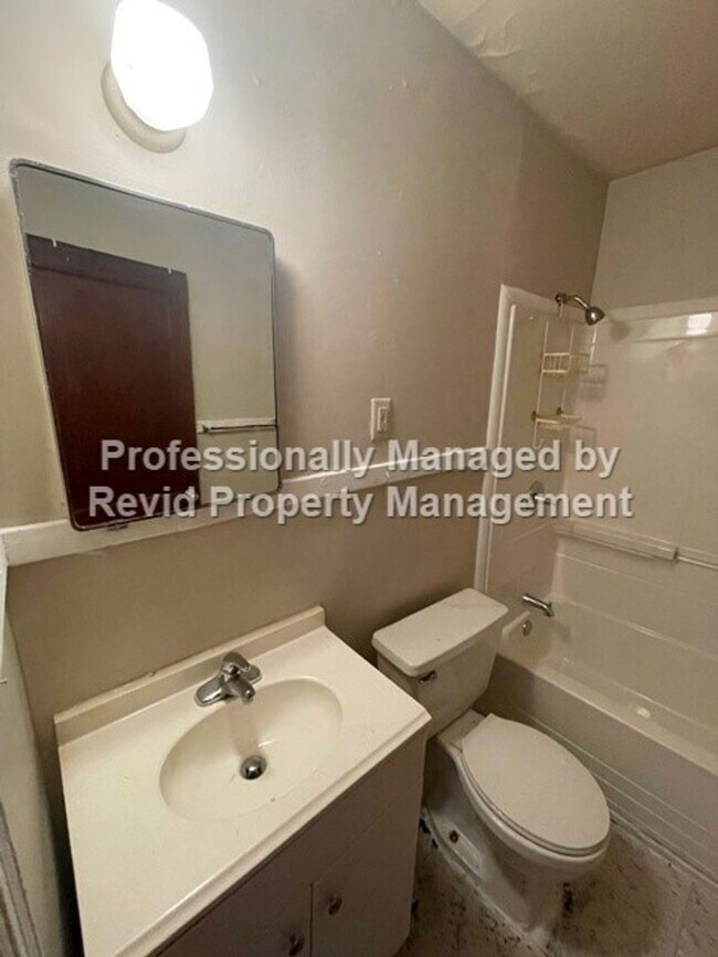 Foto del edificio - 3725 Tutwiler Ave