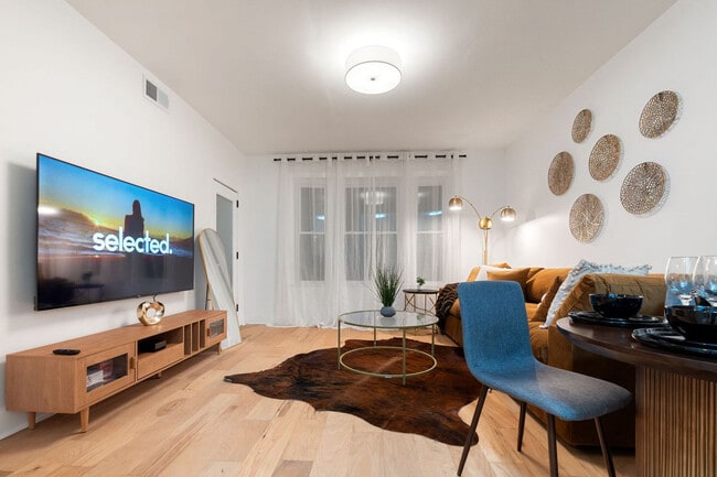 Foto del edificio - 618 W Patterson Ave