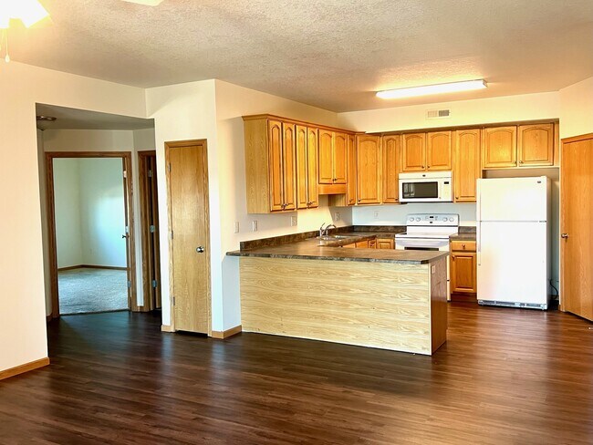 Foto del edificio - 121 Oak Ridge Ave