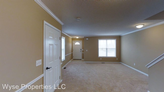 Building Photo - 2367 Sweet Home Rd