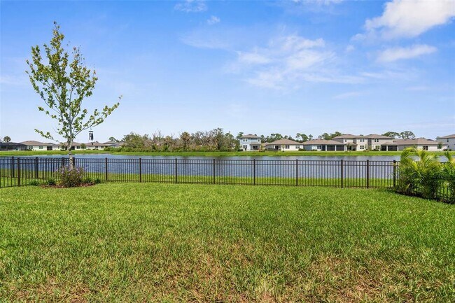 Foto del edificio - 8756 Windlass Cv