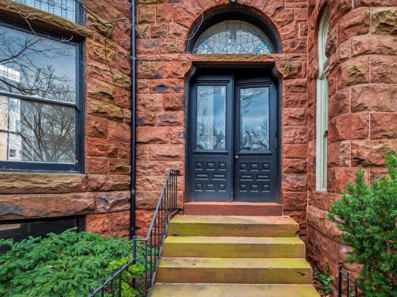 Primary Photo - 1500 W Mt Royal Ave