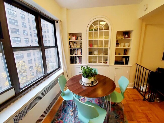 Foto del edificio - EAST 56 STREET