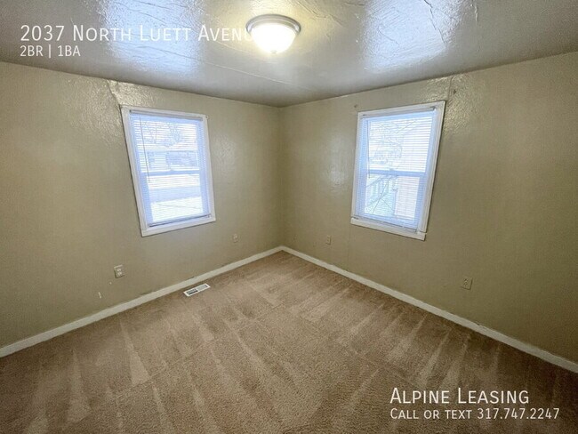 Foto del edificio - 2037 N Luett Ave