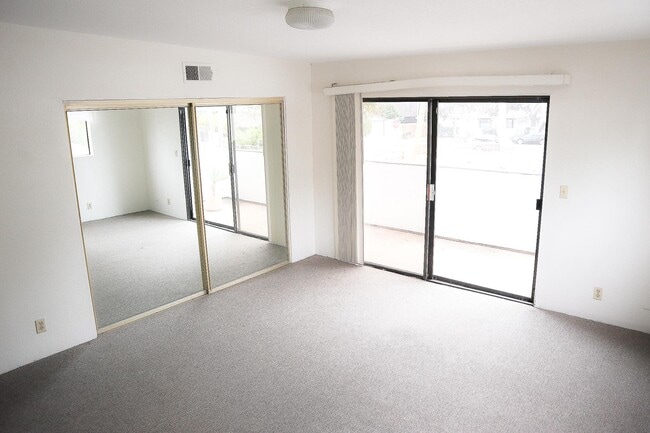 Dormitorio principal - 1531 Cabrillo Ave