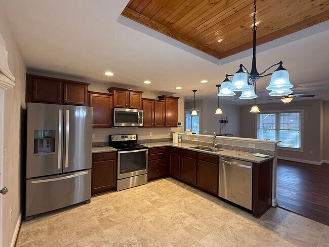 Foto del edificio - One Level 3 Bedroom 2 Bath Home in Hollins Area