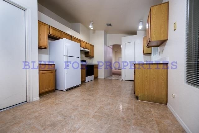 Foto del edificio - 3 bed 2 bath in desirable NW neighborhood