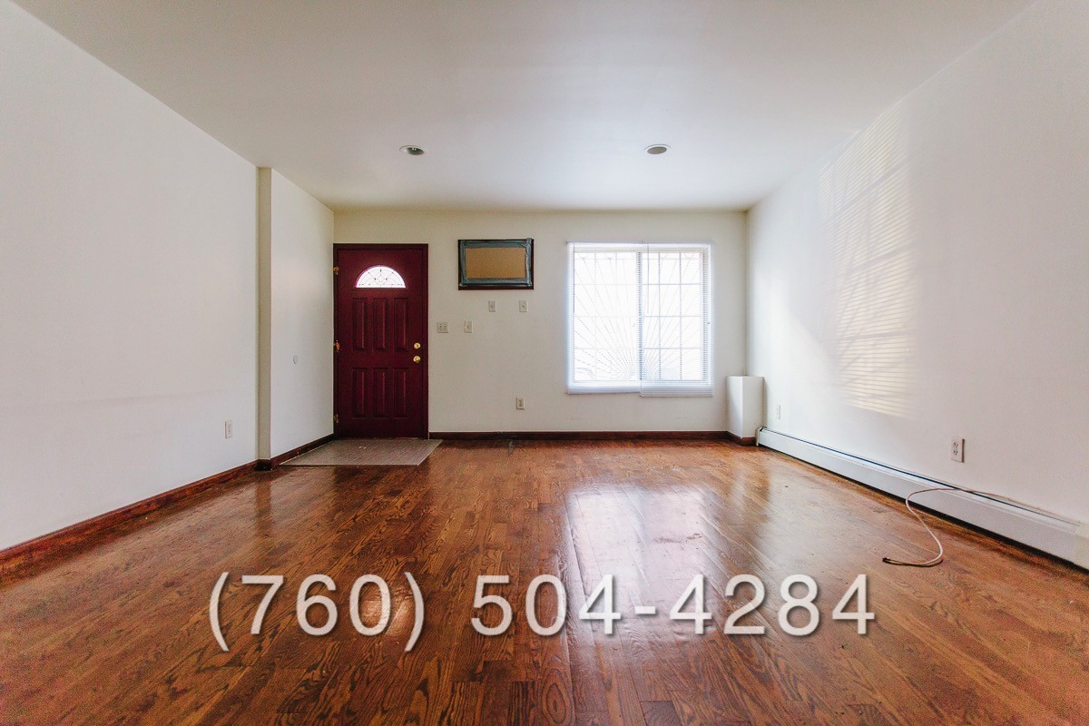 Primary Photo - 106 Jefferson St