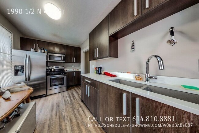 Foto del edificio - Upgraded Three Bedroom- July 2024