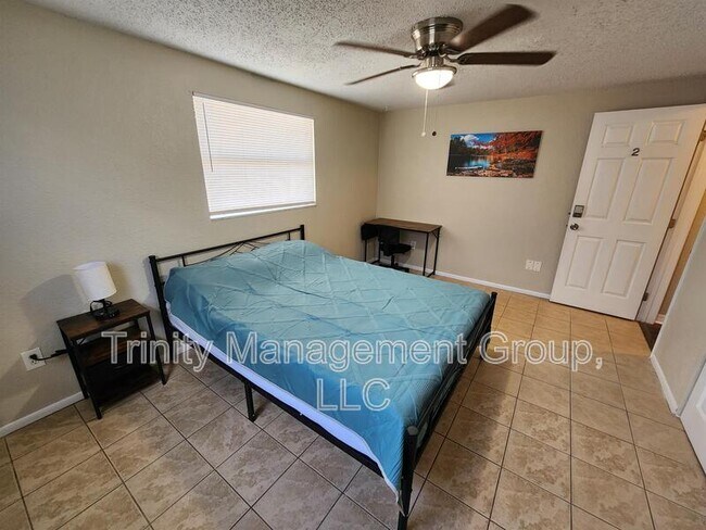 Building Photo - 3547 Cheswick Dr