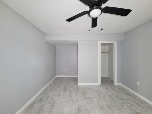 Building Photo - 5103 Karu Dr