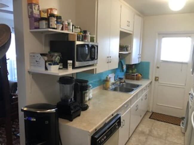 Building Photo - 4436