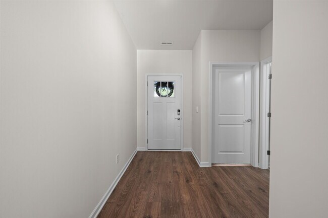 Foto del edificio - 5016 Cinnamon Run