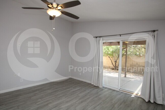 Building Photo - 2055 S Don Luis