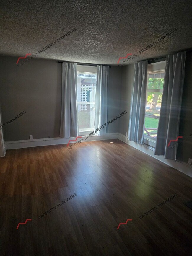 Foto del edificio - 920 F St