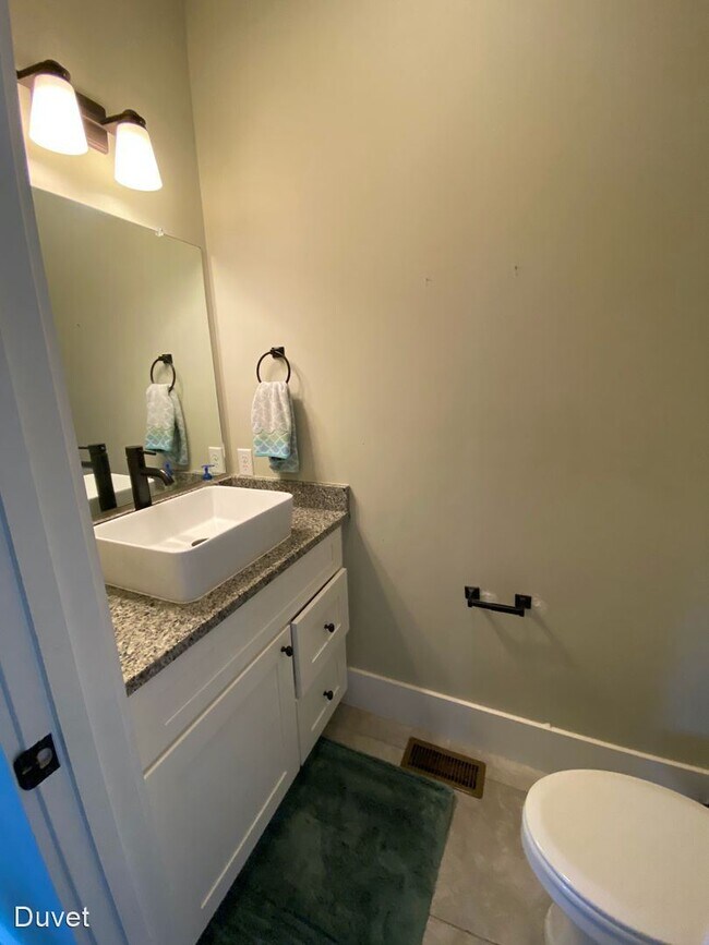 Building Photo - 3 br, 3.5 bath House - 46 Aiken Street