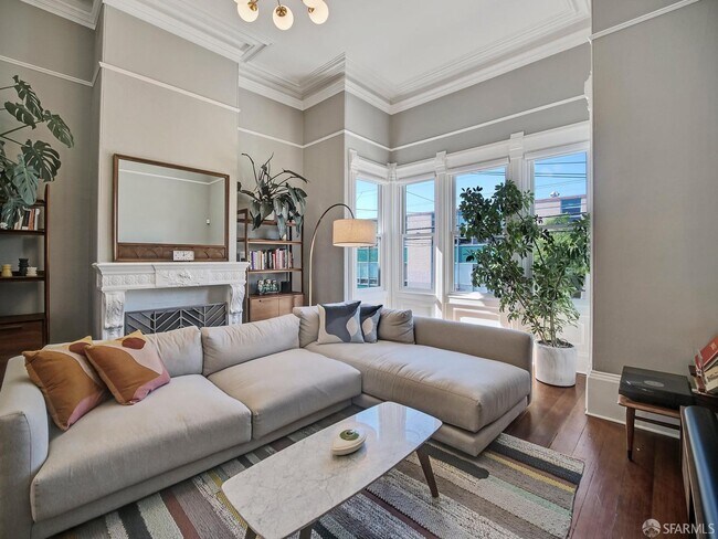 Foto del edificio - 1275 Florida St