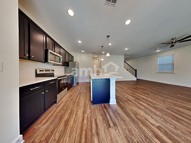 Foto del edificio - 10717 Coleman Rd