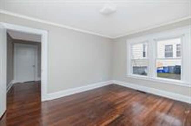 Building Photo - 1873-1875-1875 Northampton St