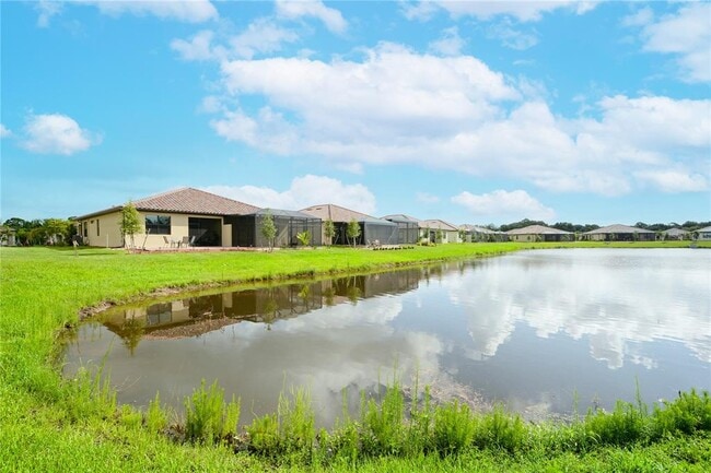 Building Photo - 12416 Amica Loop