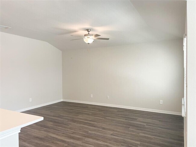 Building Photo - 124 Stellar Wind Dr