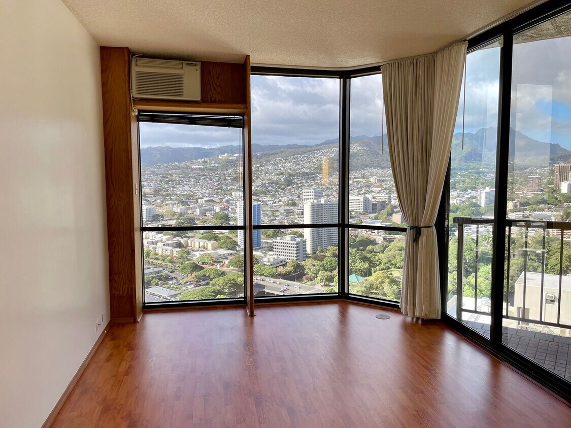 Foto principal - Penthouse Unit in Downtown Honolulu – 2 Be...
