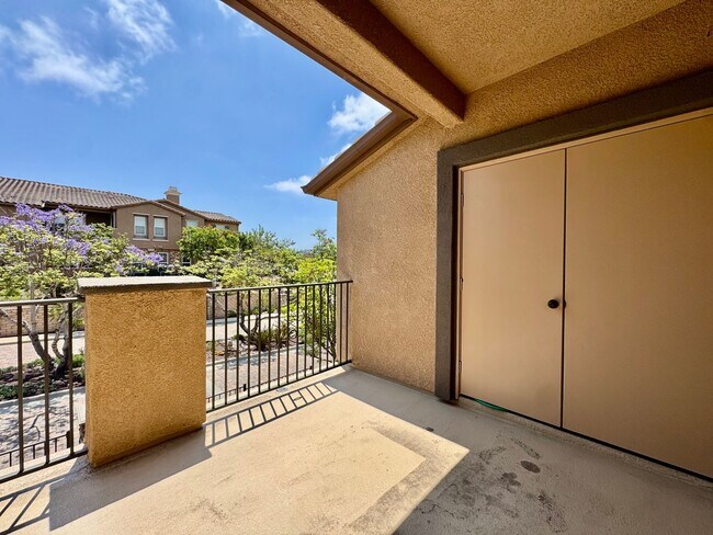 Foto del edificio - Amazing 2B/2BA w/ Attached 2 Car Garage, W...