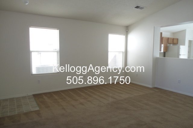 Foto del edificio - 3BD Plus Office/Bonus Room in Sierra Norte