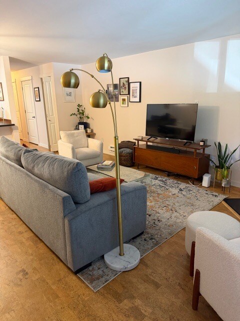 Foto del edificio - 7307 Sand Point Way NE