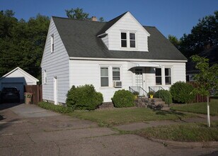 Building Photo - 2531 6th St