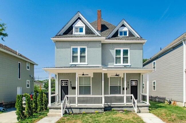 Building Photo - 135-137-137 Dakota Ave