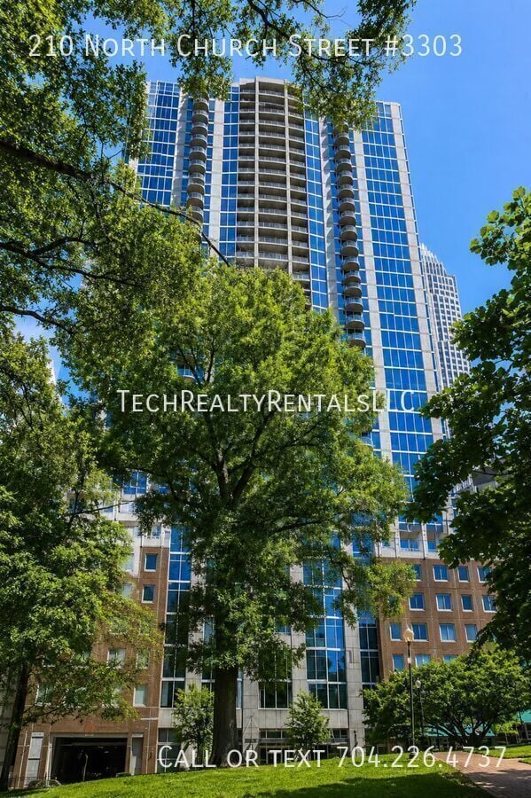 Building Photo - 210 N Church St